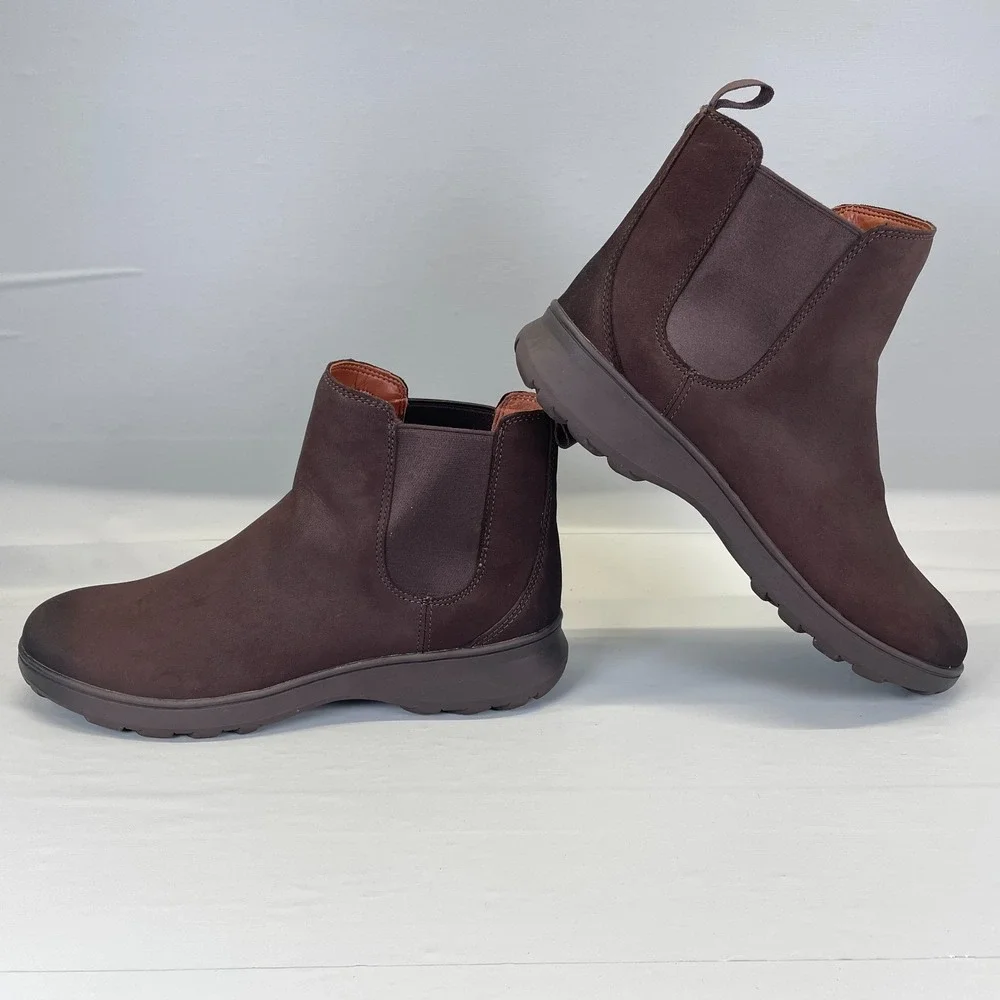 Vionic Evergreen Chelsea Boots Womens Size 9.5 Brown Leather Pull On Shoes
